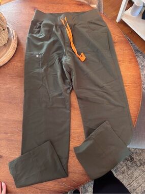 Olive Green Figs women’s scrub pants